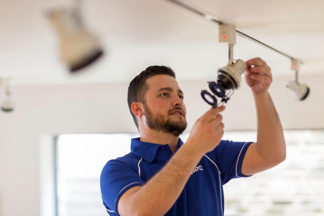 Electricistas urgentes 24 horas Madrid